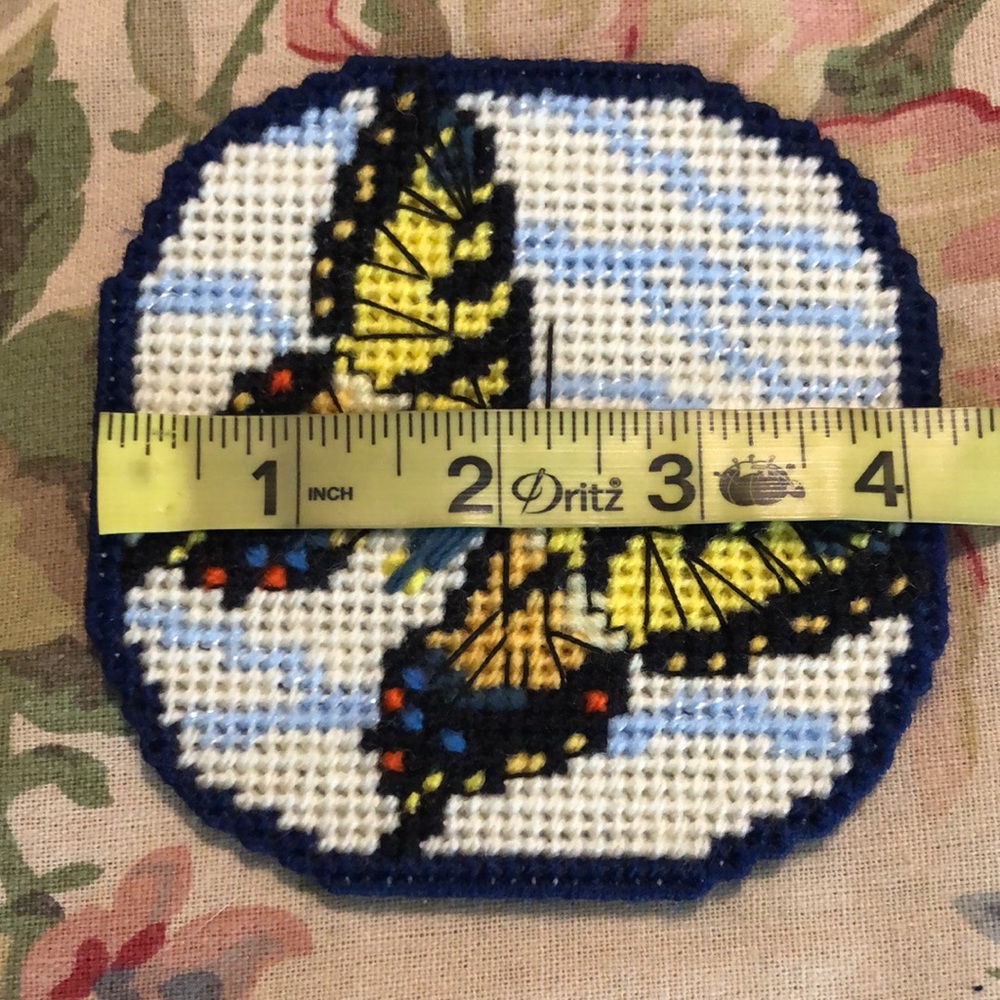 Vintage MONARCH BUTTERFLY Needlepoint in Clouds on Felt COASTER Set-of-6 4”x4” - Picture 9 of 16